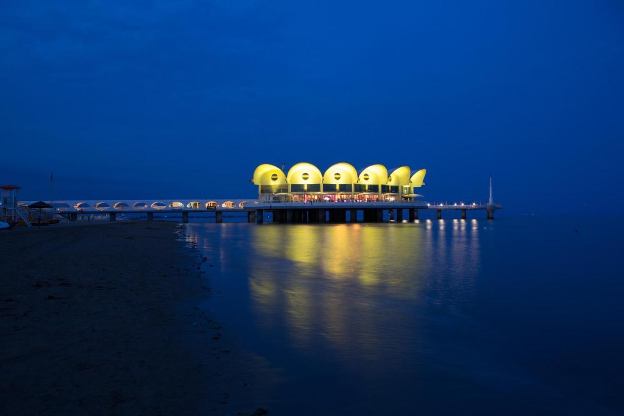 Villa Negri Lignano Sabbiadoro Buitenkant foto